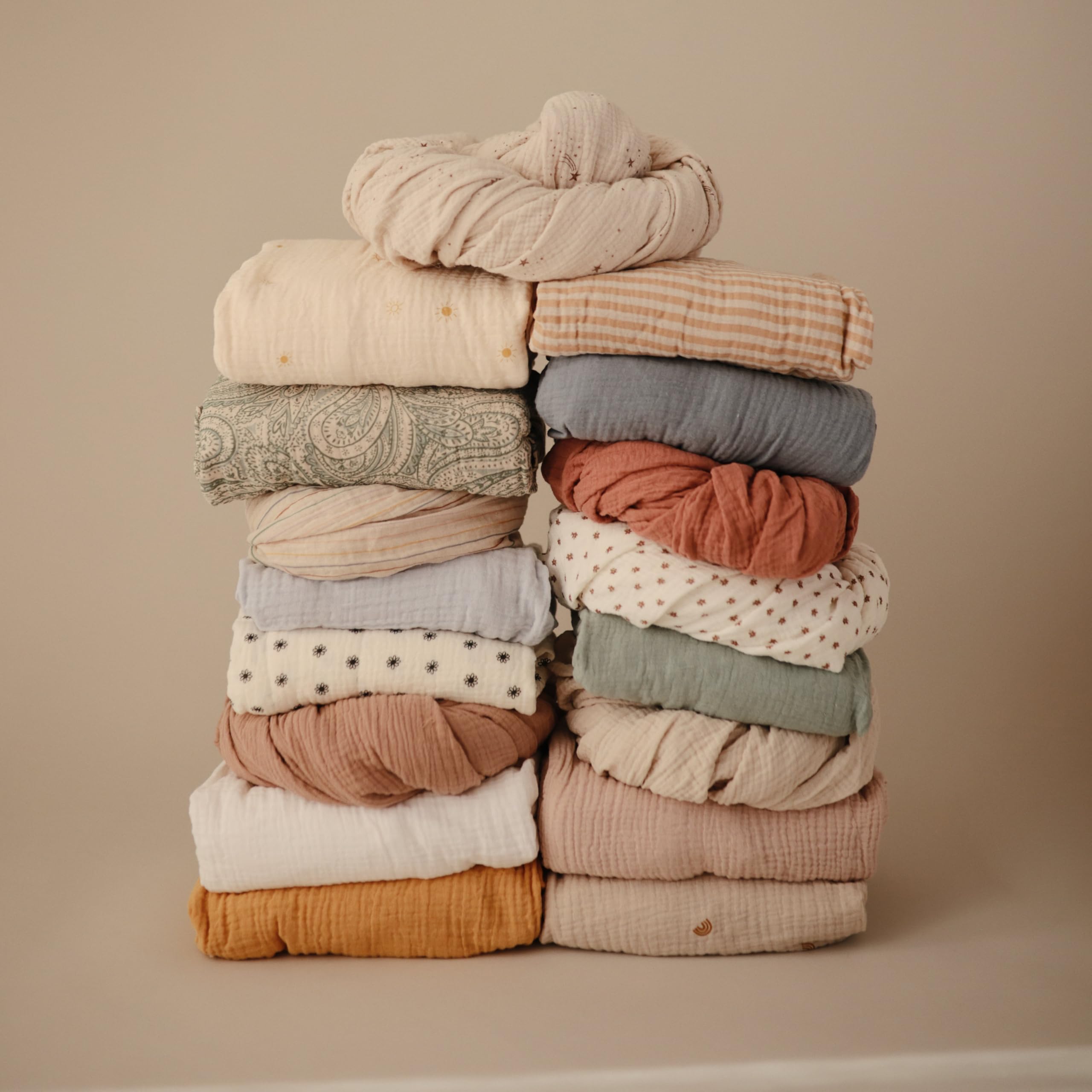 mushie Extra Soft Muslin Fitted Crib Sheet | 192 Thread Count | 28"x 52" (Fog)