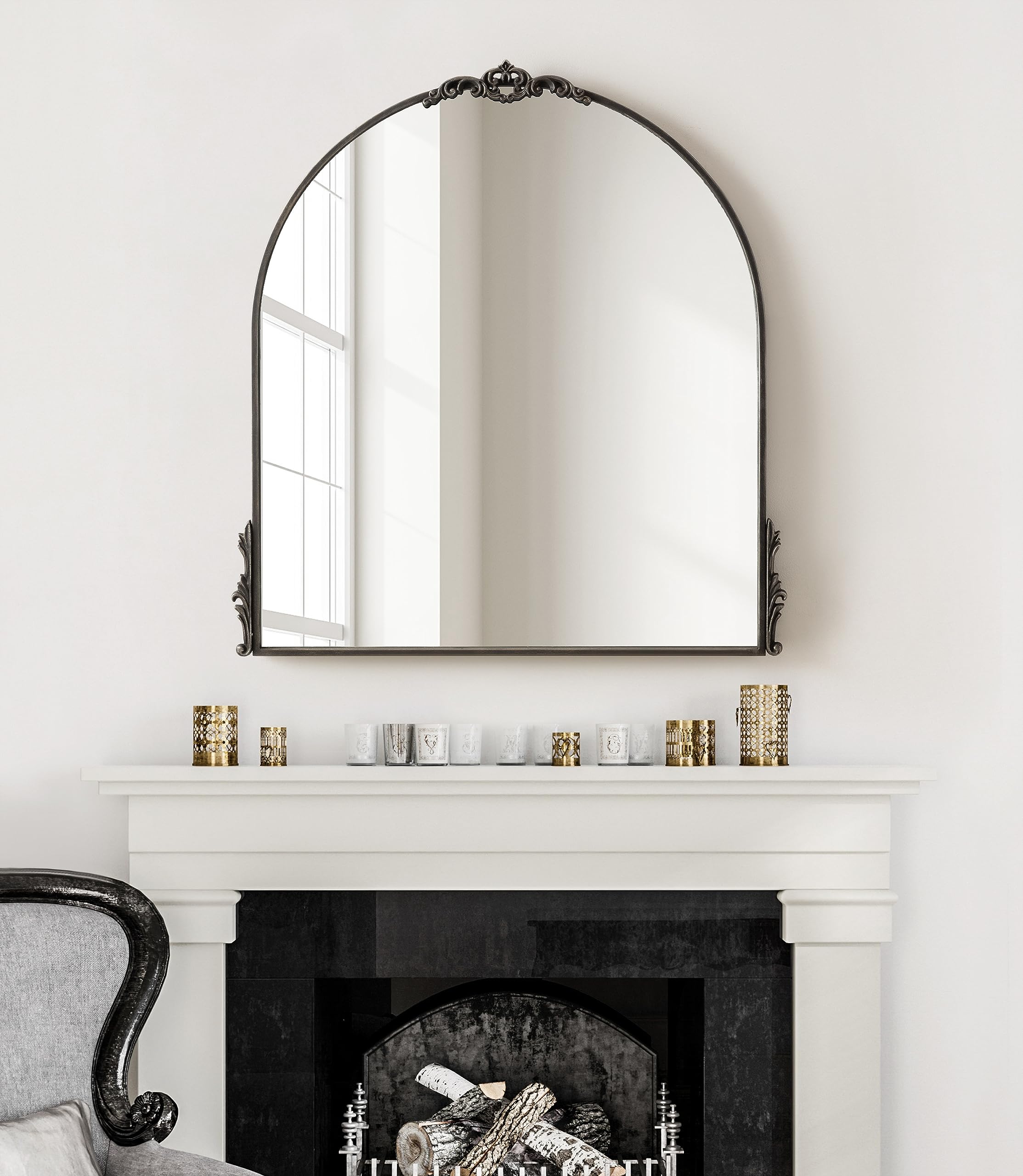 Kate and Laurel Myrcelle Traditional Arched Mirror, 25 x 33, Gold, Decorative Large Arch Mirror with Ornate Garland Detailing Along The Crown and Edges of The Frame