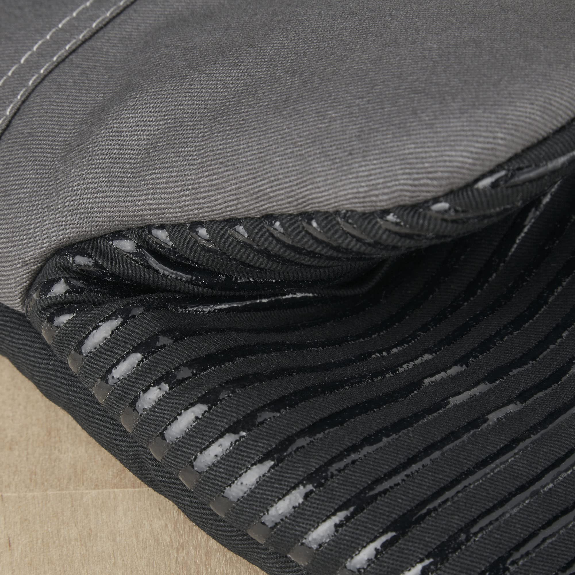 KitchenAid Beacon Two-Tone Non-Slip Mini Oven Mitt Set, Milkshake/Beige, 5.5"x8", 2 Piece