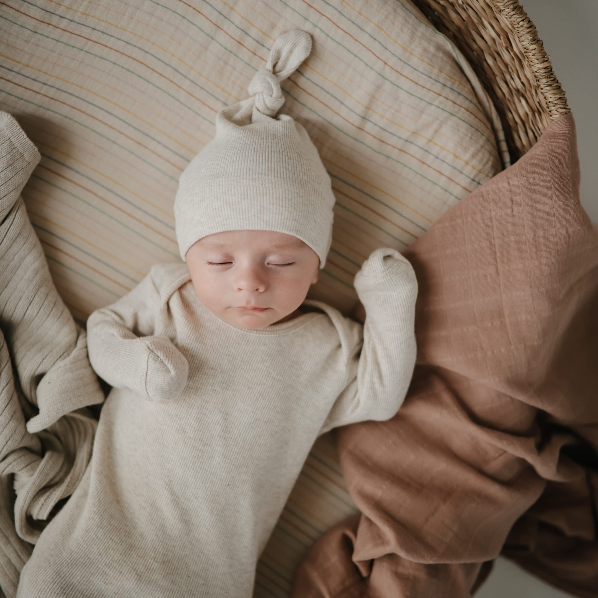 mushie Extra Soft Muslin Fitted Crib Sheet | 192 Thread Count | 28"x 52" (Fog)