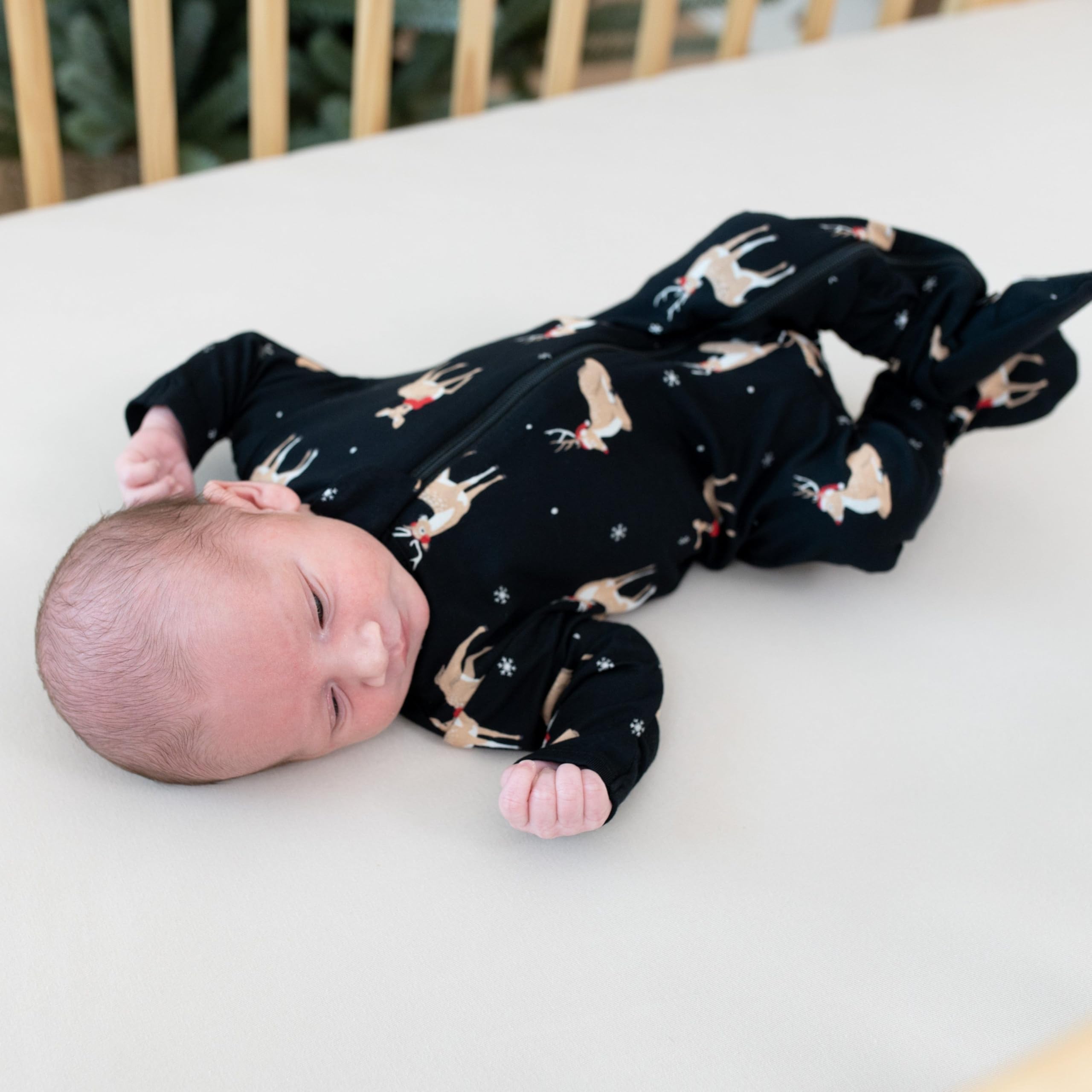KYTE BABY Unisex Zipper Closure Footies, Rayon Made From Bamboo, 0-24 Months