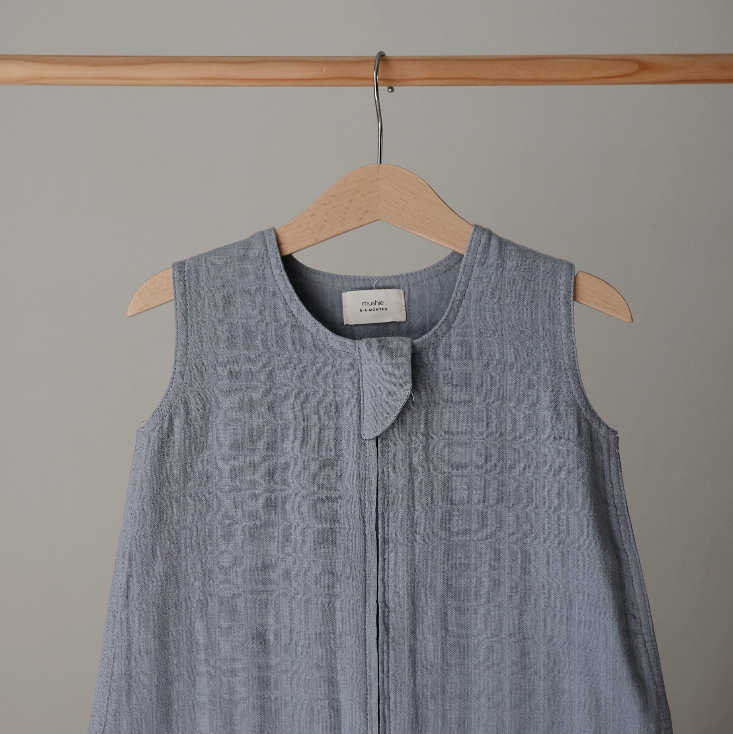 mushie Baby Wearable Blanket | 100% Organic Cotton Muslin | Sleeping Bag for Infants (Natural)