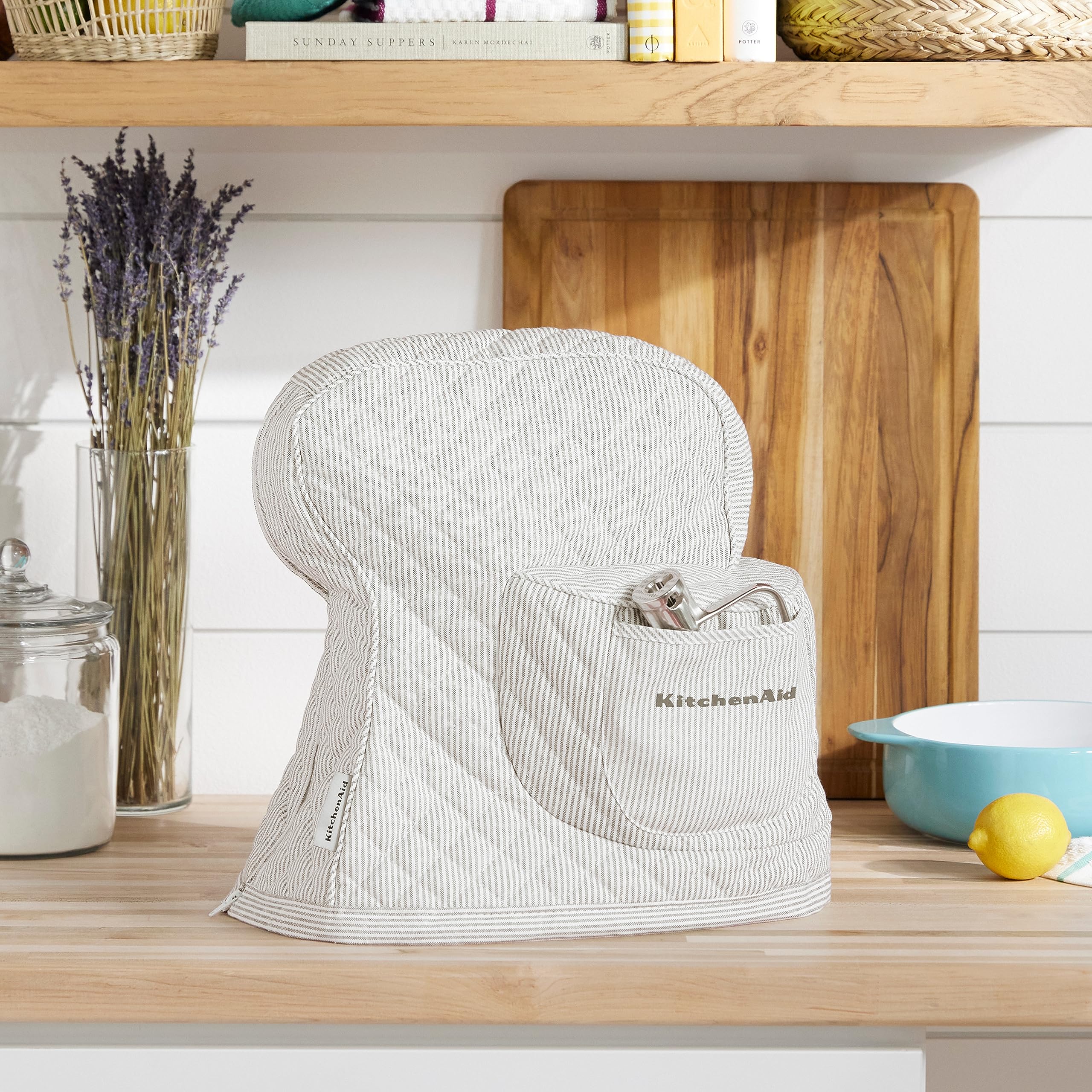 KITCHENAID Fitted Tilt-Head Solid Stand Mixer Cover with Storage Pocket, Quilted 100% Cotton, Milkshake, 14.4"x18"x10"