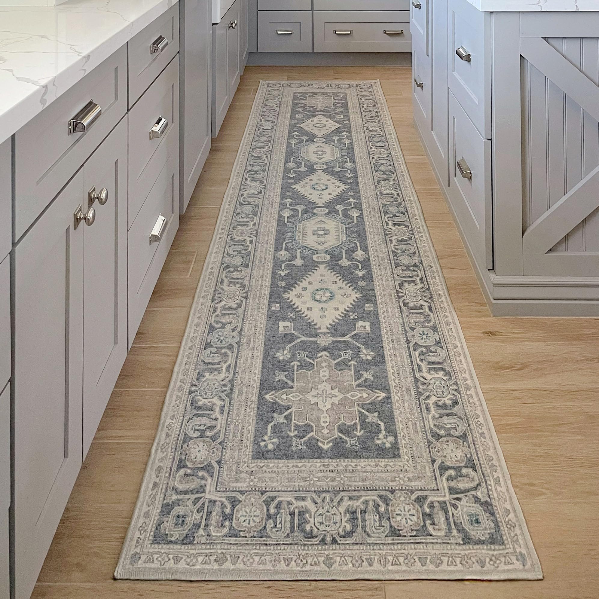 RUGGABLE – Cambria Ruby – Machine Washable Runner Rug – Pet & Child Friendly – Stain & Water Resistant – Non-Slip – 2.5&