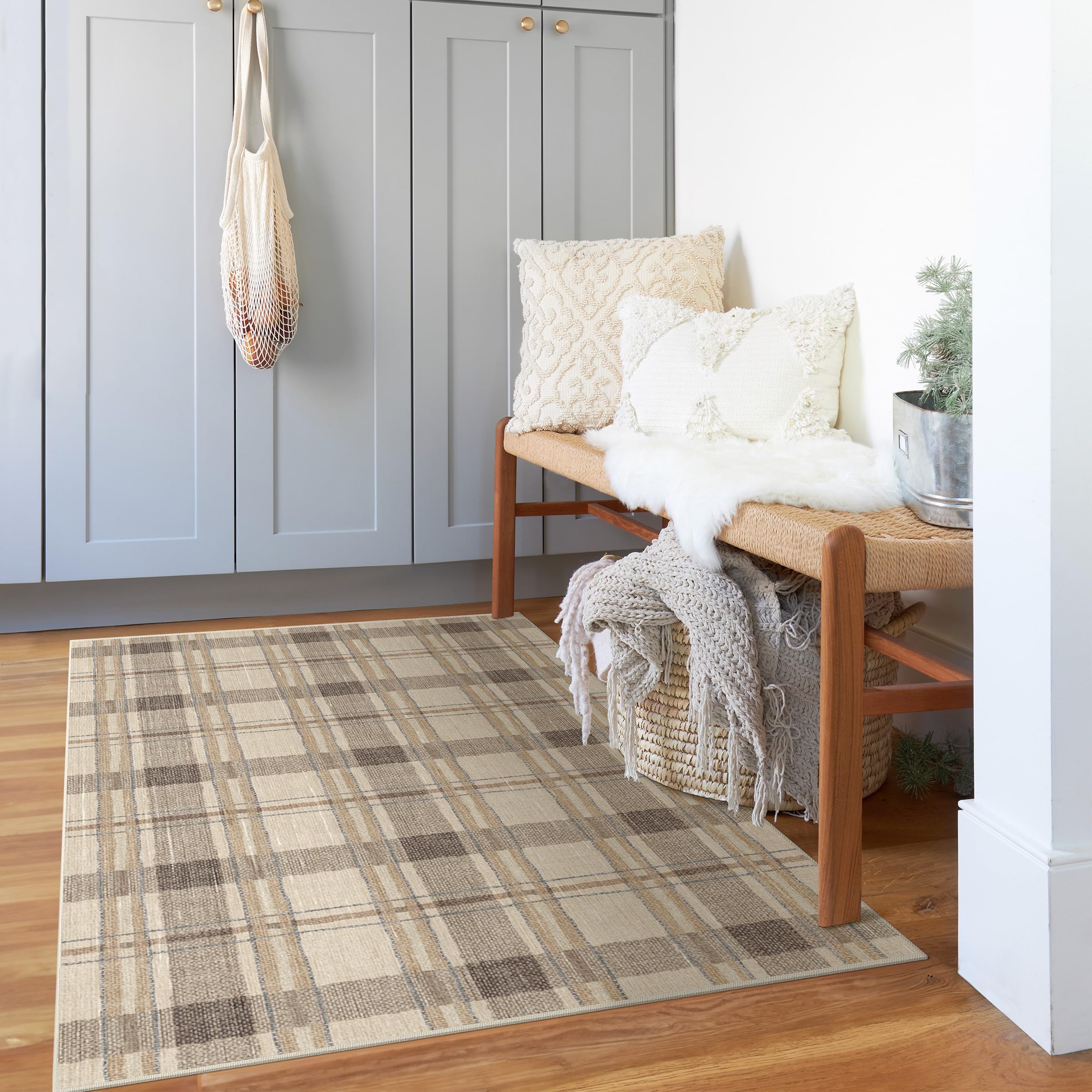 RUGGABLE Winter Plaid Washable Rug - Perfect Holiday Area Rug for Living Room Bedroom Kitchen - Pet & Child Friendly - Stain & Water Resistant - Dress Stewart Tartan Plaid 3&