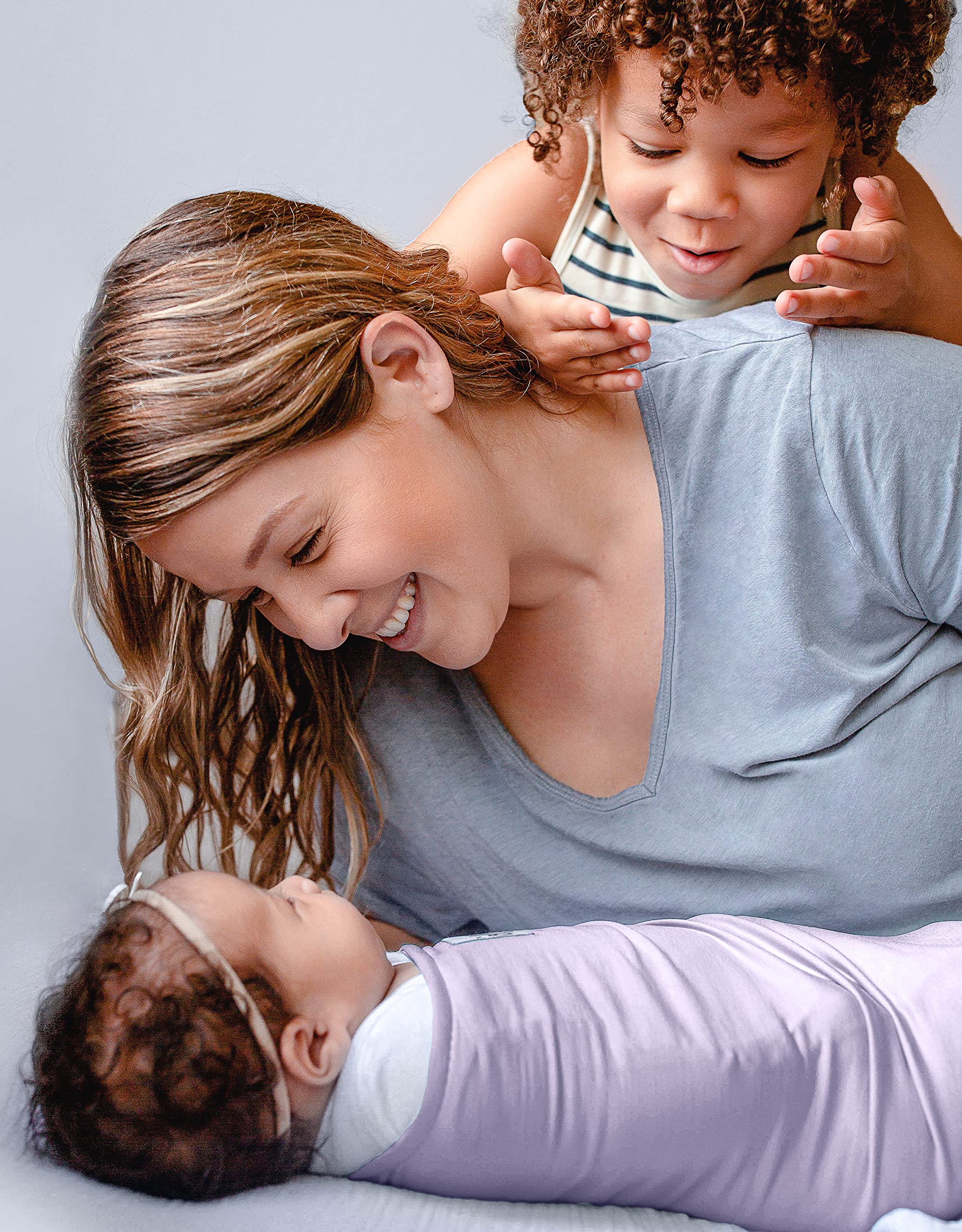 The Ollie Swaddle - Helps to Reduce The Moro (Startle) Reflex - Made from a Custom Designed Moisture-Wicking Material (Sky)