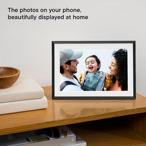 Aura Digital Picture Frame - 10.1&quot; HD Mat Display | Wirecutter&