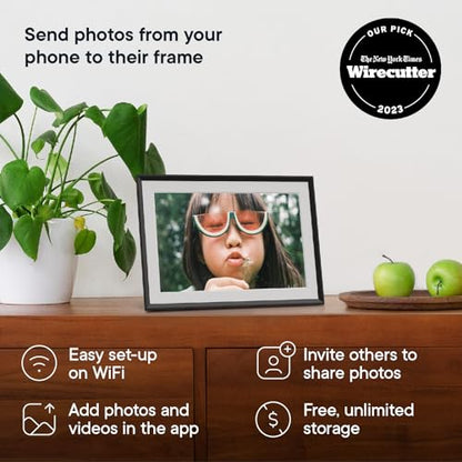 Aura Digital Picture Frame - 10.1&quot; HD Mat Display | Wirecutter&