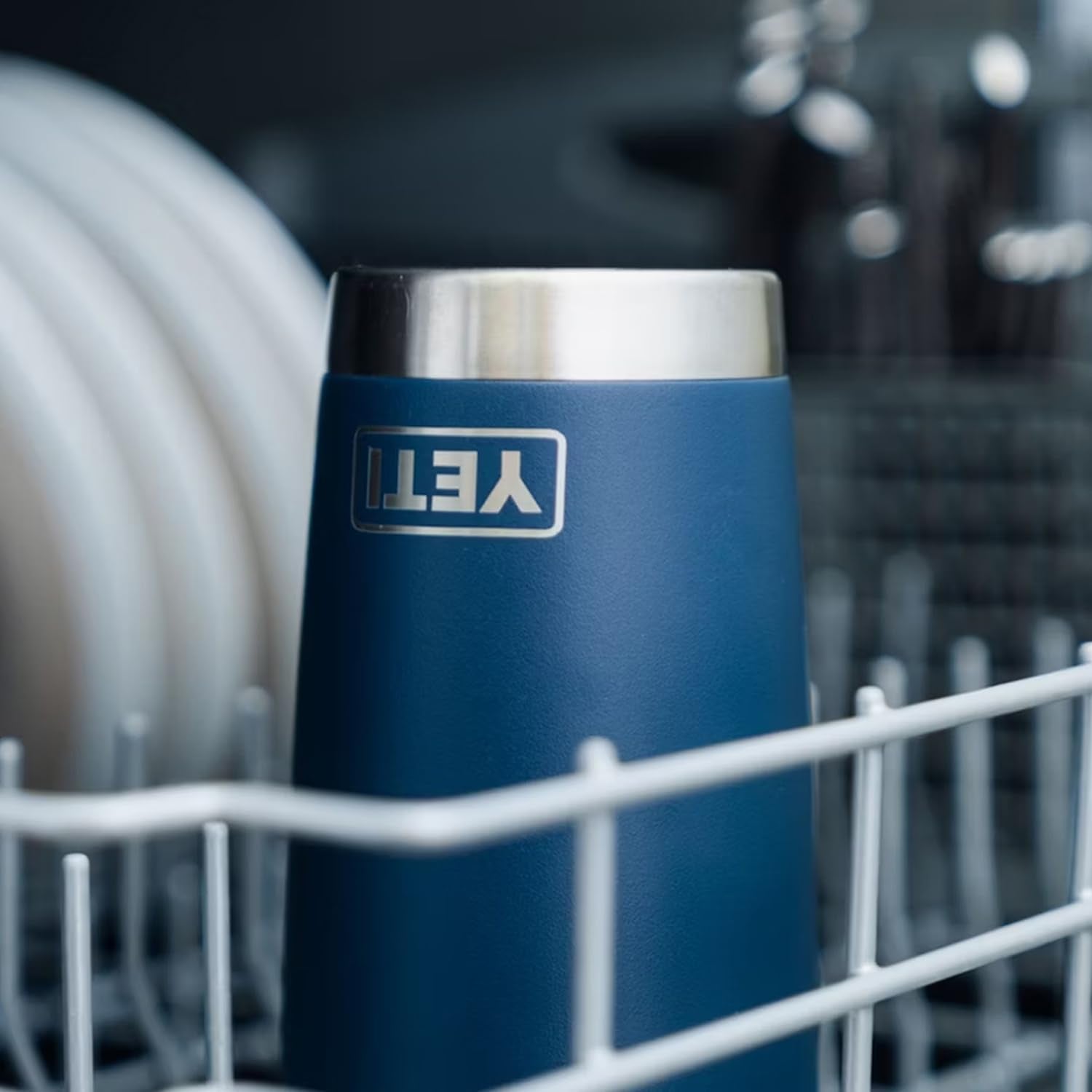YETI Rambler 20 oz Cocktail Shaker, Stainless Steel, Vacuum Insulated