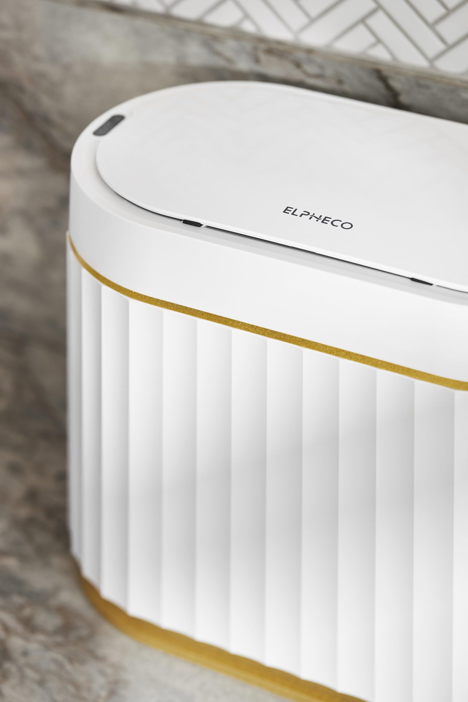 ELPHECO Mini Desktop Trash Can with Lid, Small Slim Automatic Garbage Can, 1.3 Gallon Motion Sensor Countertop Waste Basket for Bedroom, Office, Bathroom, White with Grey Trim