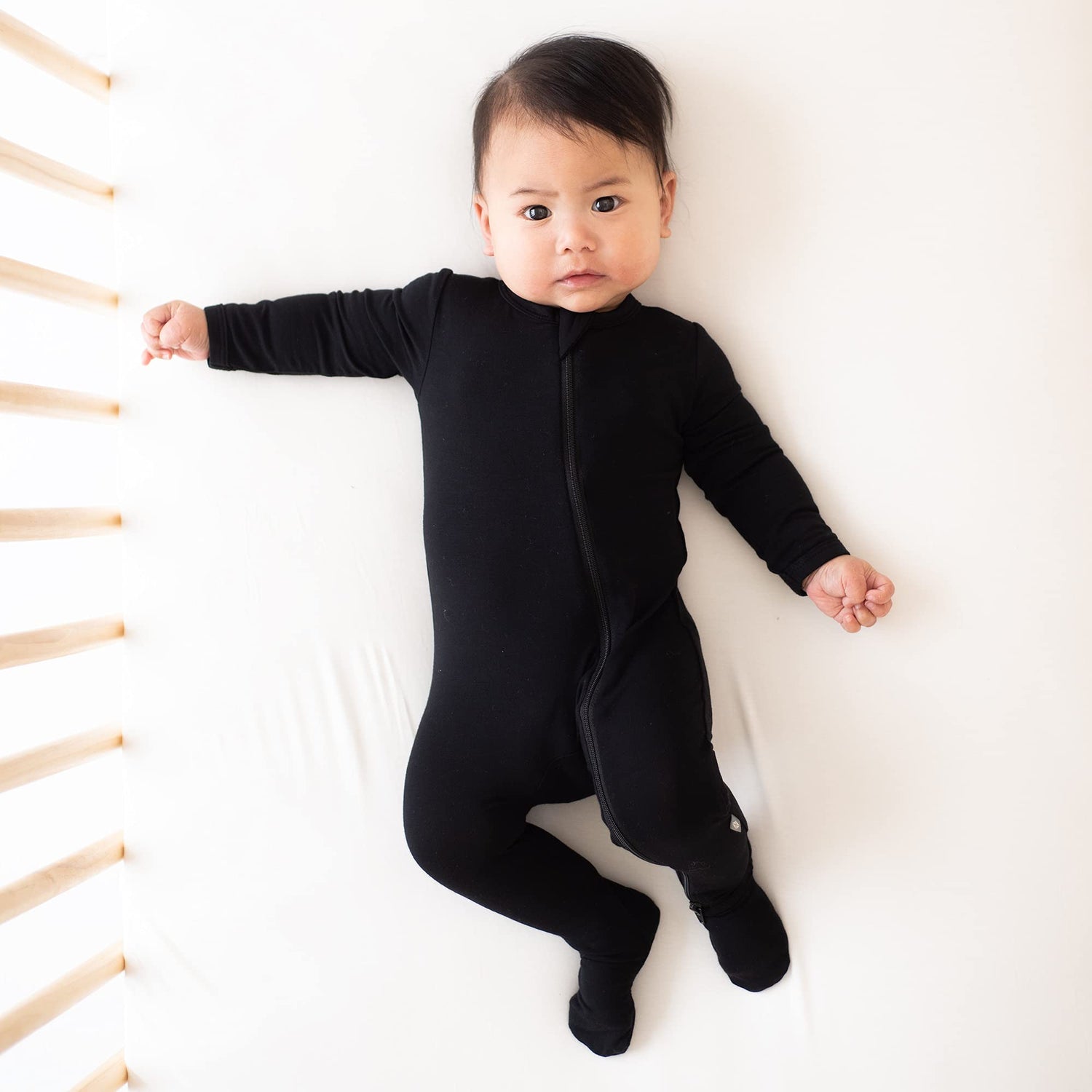 KYTE BABY Unisex Zipper Closure Footies, Rayon Made From Bamboo, 0-24 Months