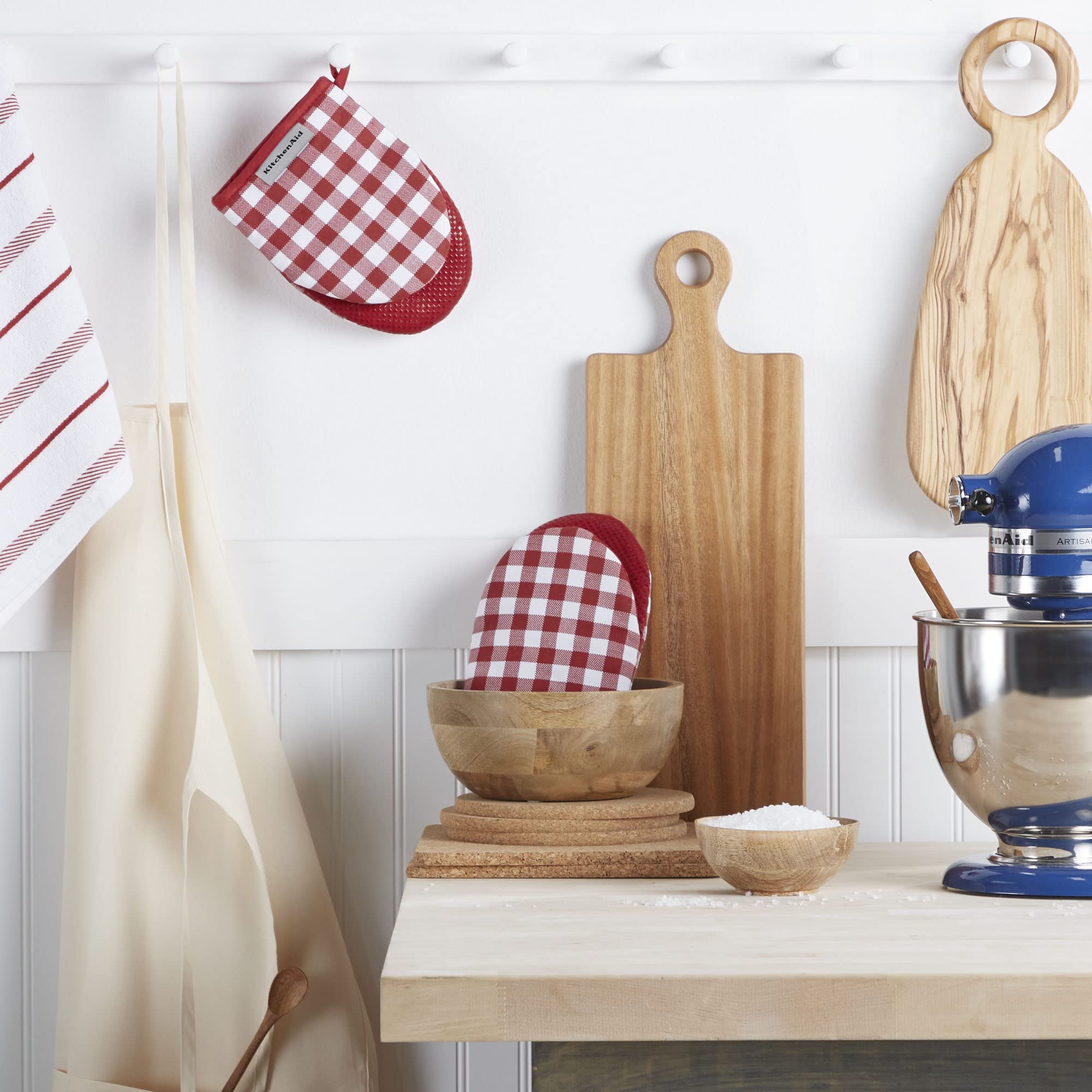 KitchenAid Gingham Mini Oven Mitt 2-Pack Set, Milkshake Tan, 5.5&quot;x8&quot;