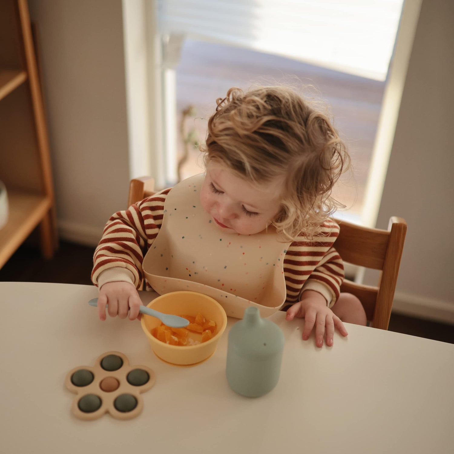 mushie Silicone Suction Bowl | BPA-Free Non-Slip Design (Ivory)