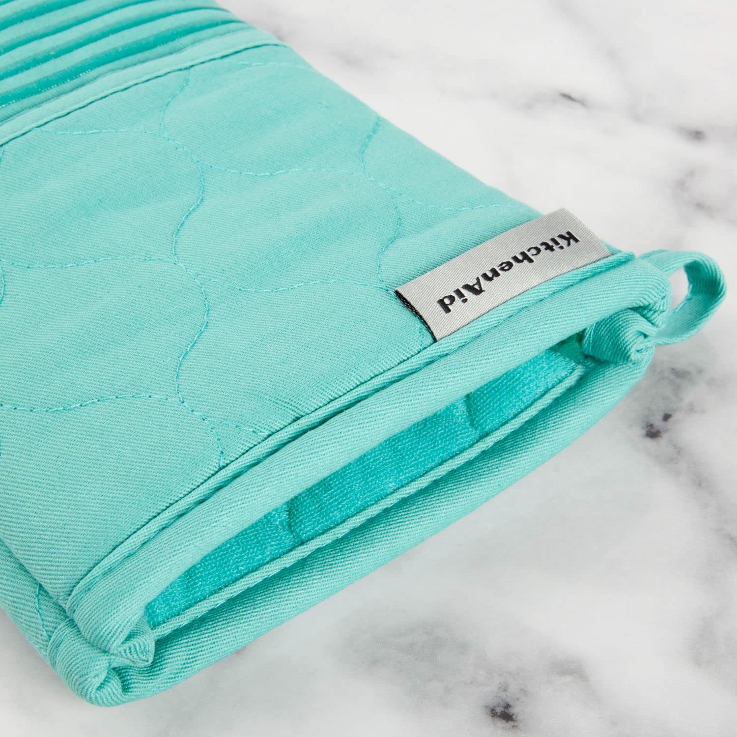 KITCHENAID Quilted Cotton Terry Cloth Oven Mitt, Pot Holder, Kitchen Towel 4-Pack Set, Heat Resistant, Silicone Grip, Gift Set, Milkshake, 16&quot;x26&quot;, 7&quot;x13&quot; &amp; 7&quot;x10&quot;