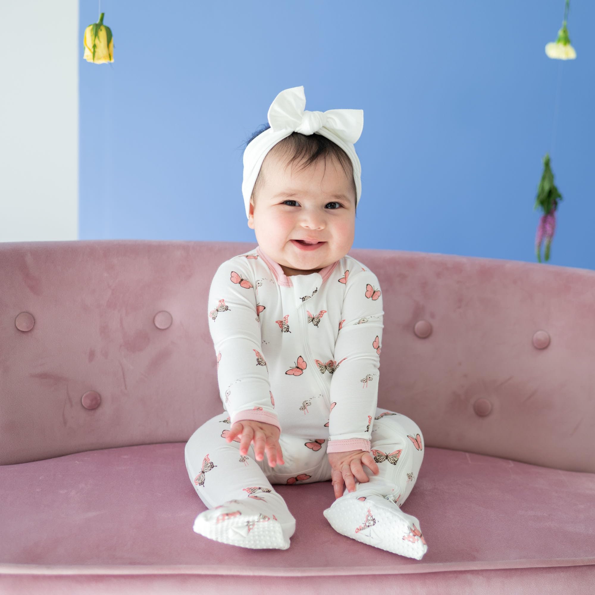 KYTE BABY Unisex Zipper Closure Footies, Rayon Made From Bamboo, 0-24 Months