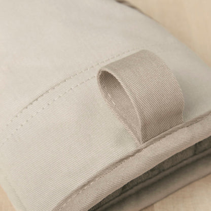 KitchenAid Beacon Two-Tone Non-Slip Mini Oven Mitt Set, Milkshake/Beige, 5.5&quot;x8&quot;, 2 Piece