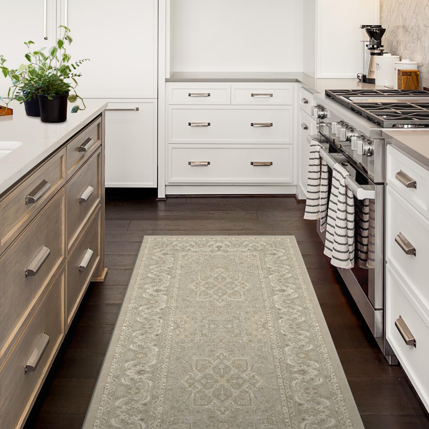 RUGGABLE Hendesi Heriz Washable Rug - Perfect Antique Vintage Area Rug for Living Room Bedroom Kitchen - Pet &amp; Child Friendly - Stain &amp; Water Resistant, Non-Slip - Abalone 2&