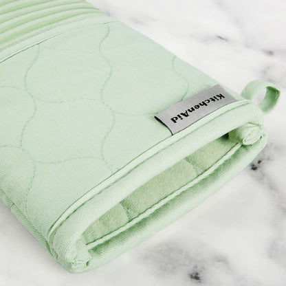 KITCHENAID Quilted Cotton Terry Cloth Oven Mitt, Pot Holder, Kitchen Towel 4-Pack Set, Heat Resistant, Silicone Grip, Gift Set, Milkshake, 16&quot;x26&quot;, 7&quot;x13&quot; &amp; 7&quot;x10&quot;