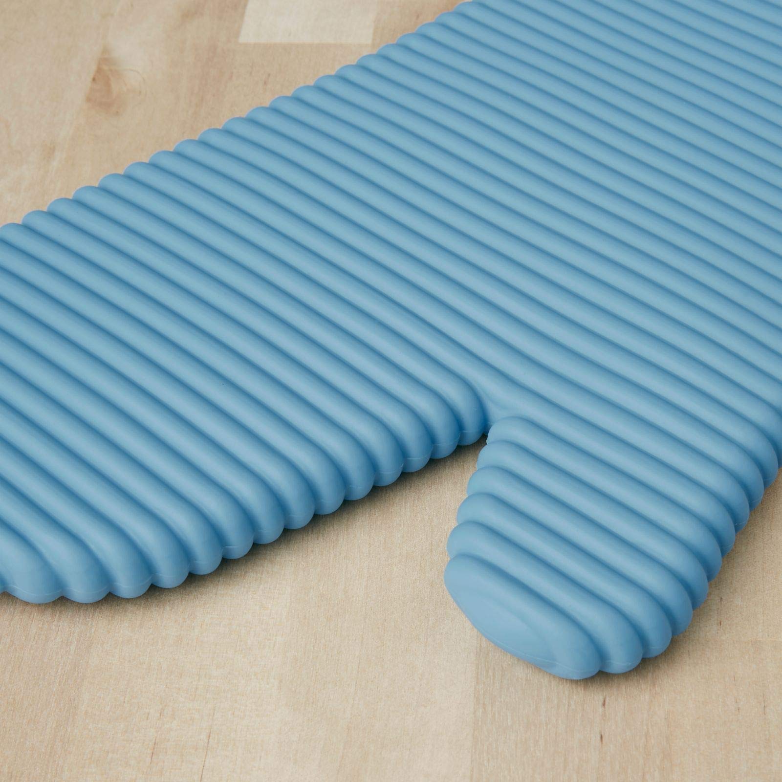 KitchenAid Ribbed Soft Silicone Oven Mitt Set, 7&quot;x13&quot;, Milkshake 2 Count