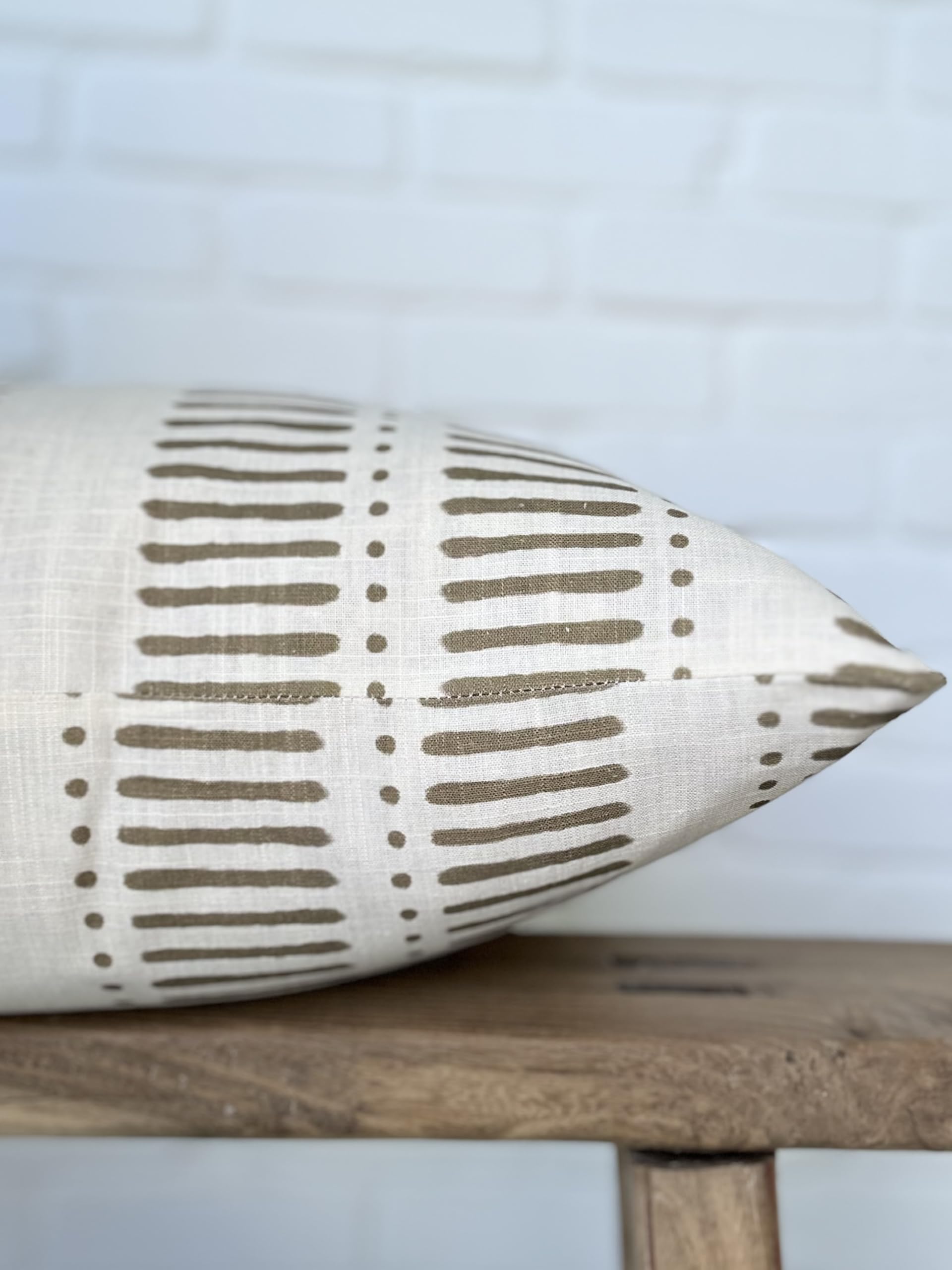 Pillow Cover 100% Linen 20 x 20 inches Double Sided Block Print with Zipper for Easy Removal Home Decor Shabby Chic Farmhouse Neutral Decorative Sofa Couch Accent (Plaid White Grey)