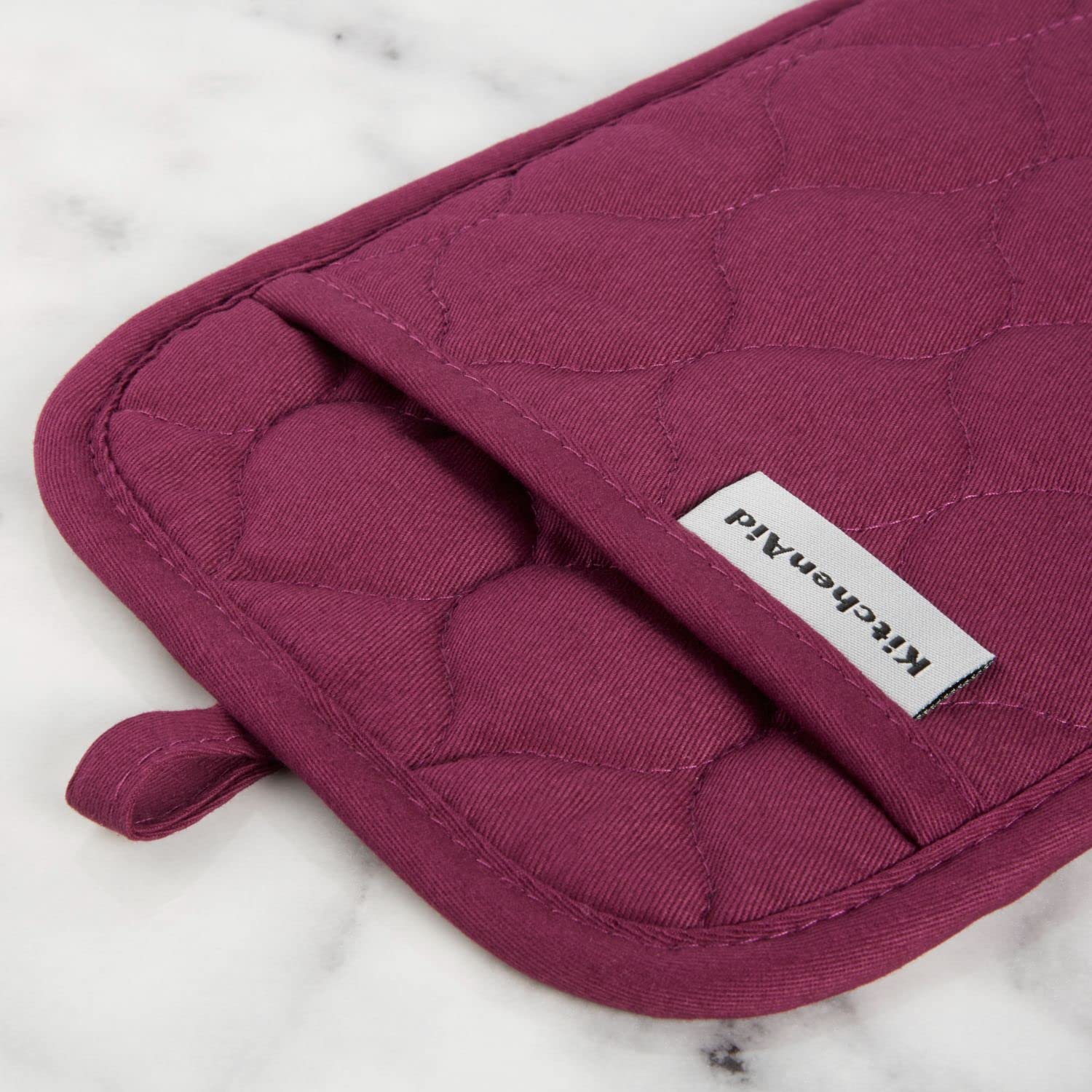 KITCHENAID Quilted Cotton Terry Cloth Oven Mitt, Pot Holder, Kitchen Towel 4-Pack Set, Heat Resistant, Silicone Grip, Gift Set, Milkshake, 16&quot;x26&quot;, 7&quot;x13&quot; &amp; 7&quot;x10&quot;