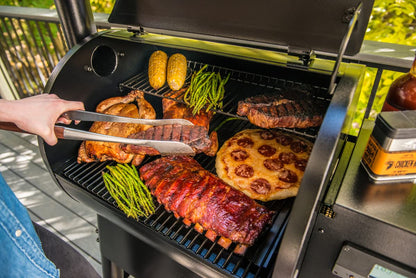 Traeger Grills Pro 575 Electric Wood Pellet Grill and Smoker, Bronze, 572 Square Inches Cook Area, 500 Degree Max Temperature, Meat Probe, 6 in 1 BBQ Grill with WiFi and app connectivity
