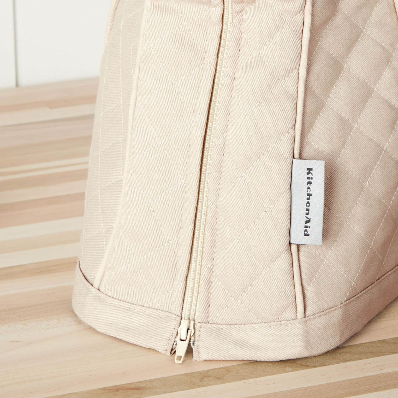 KITCHENAID Fitted Tilt-Head Solid Stand Mixer Cover with Storage Pocket, Quilted 100% Cotton, Milkshake, 14.4&quot;x18&quot;x10&quot;