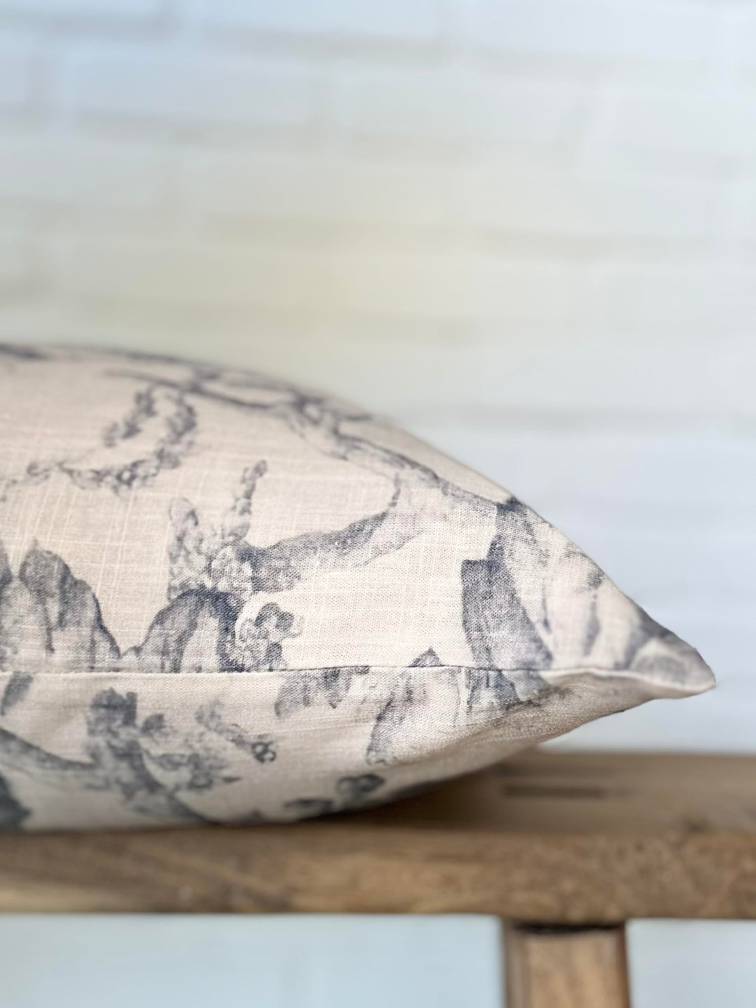 Pillow Cover 100% Linen 20 x 20 inches Double Sided Block Print with Zipper for Easy Removal Home Decor Shabby Chic Farmhouse Neutral Decorative Sofa Couch Accent (Plaid White Grey)