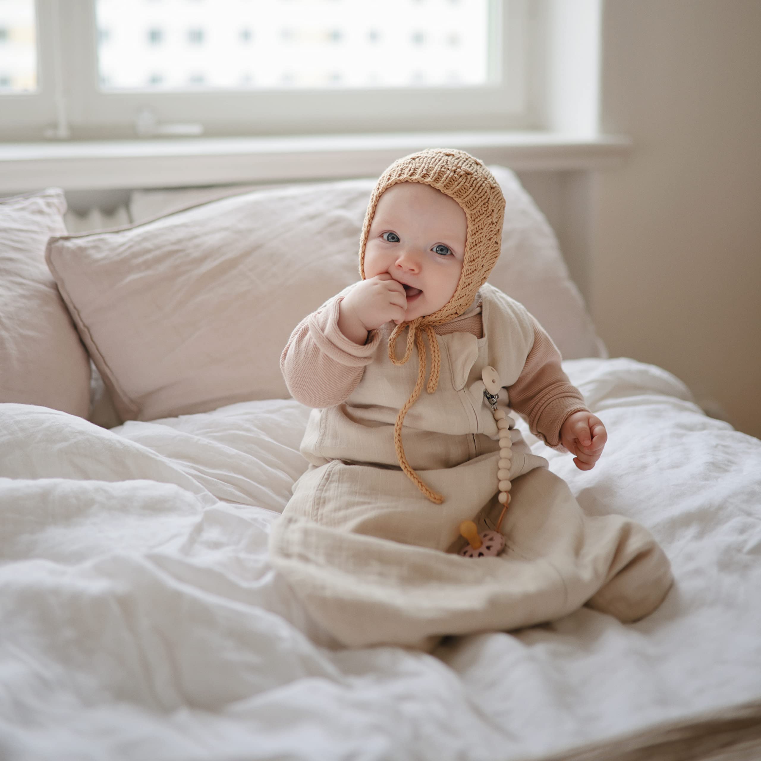 mushie Baby Wearable Blanket | 100% Organic Cotton Muslin | Sleeping Bag for Infants (Natural)