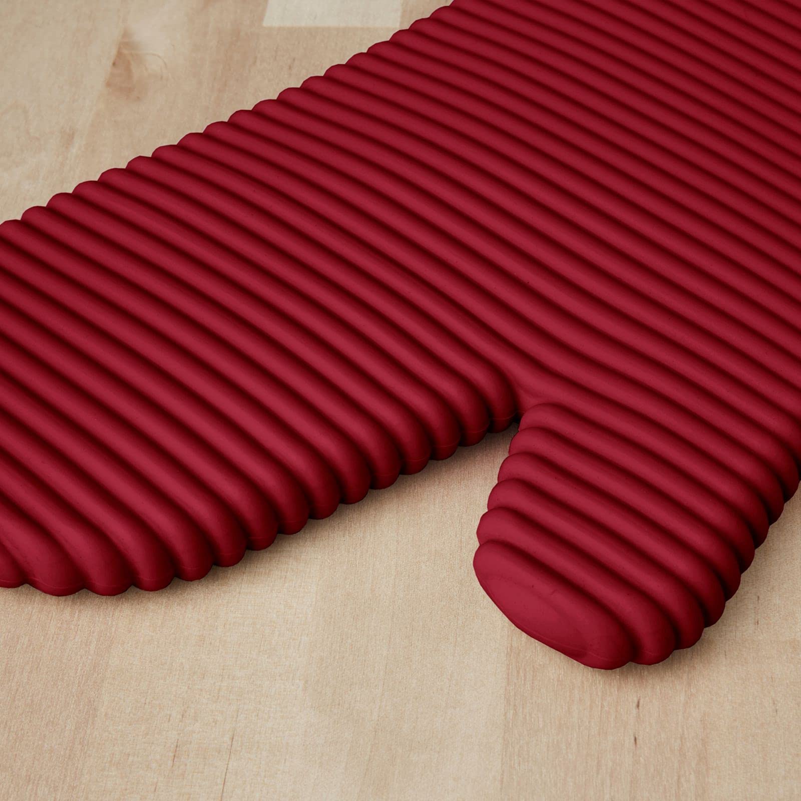 KitchenAid Ribbed Soft Silicone Oven Mitt Set, 7&quot;x13&quot;, Milkshake 2 Count