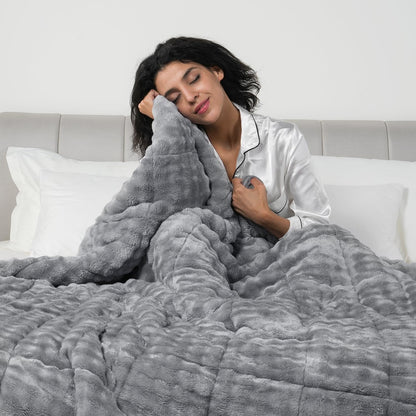 Cottonblue Weighted Blanket 15lbs Bubble Faux Fur Plush Sherpa Weighted Blankets for Adults, Fits Queen Size Bed, Cute Fuzzy Warm Heavy Blanket for Calm and Better Sleep, 60&quot;x80&quot;, Cream White