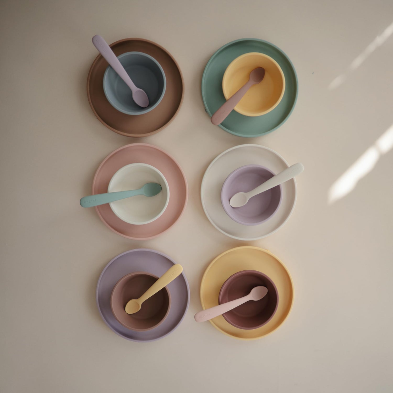 mushie Silicone Suction Bowl | BPA-Free Non-Slip Design (Ivory)