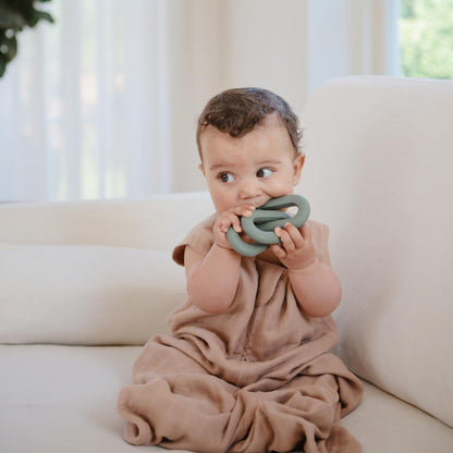 mushie Baby Wearable Blanket | 100% Organic Cotton Muslin | Sleeping Bag for Infants (Natural)