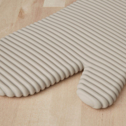 KitchenAid Ribbed Soft Silicone Oven Mitt Set, 7&quot;x13&quot;, Milkshake 2 Count