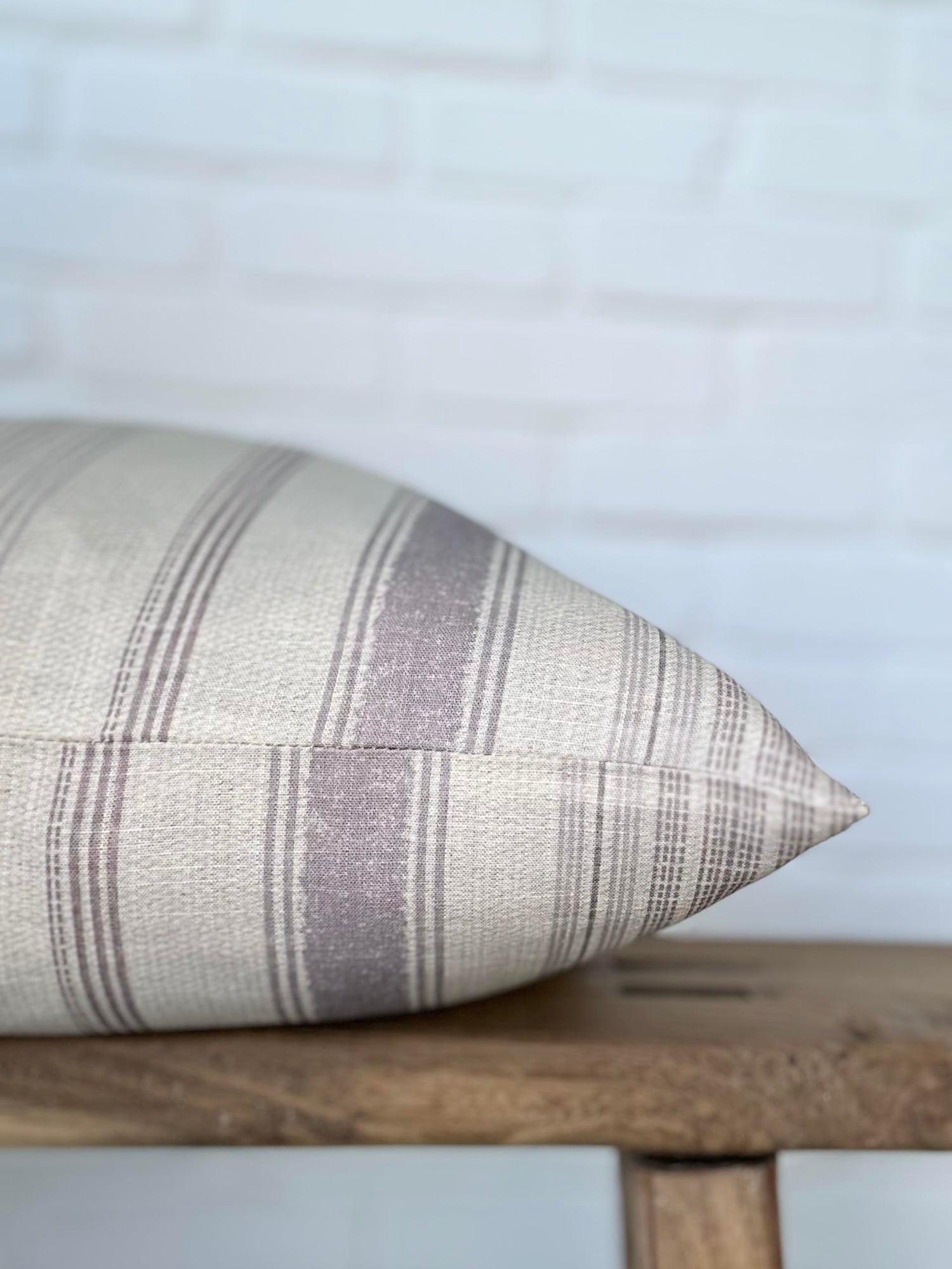 Pillow Cover 100% Linen 20 x 20 inches Double Sided Block Print with Zipper for Easy Removal Home Decor Shabby Chic Farmhouse Neutral Decorative Sofa Couch Accent (Plaid White Grey)