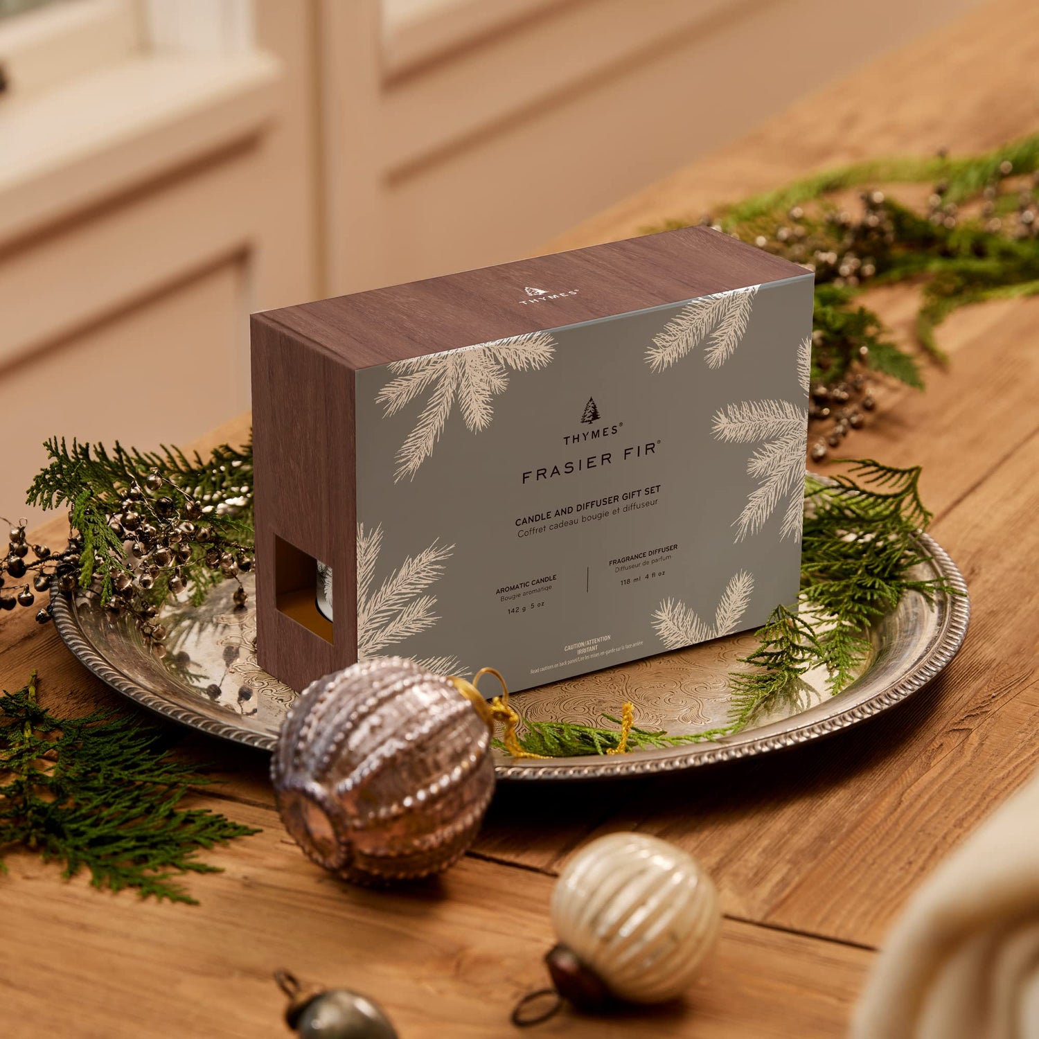 Thymes Frasier Fir Statement 3-Wick Candle - Scented Candle with Crisp Notes of Siberian Fir Needles, Cedarwood, and Relaxing Sandalwood - Luxury Home Fragrance - Silver Candle (12.5 oz)