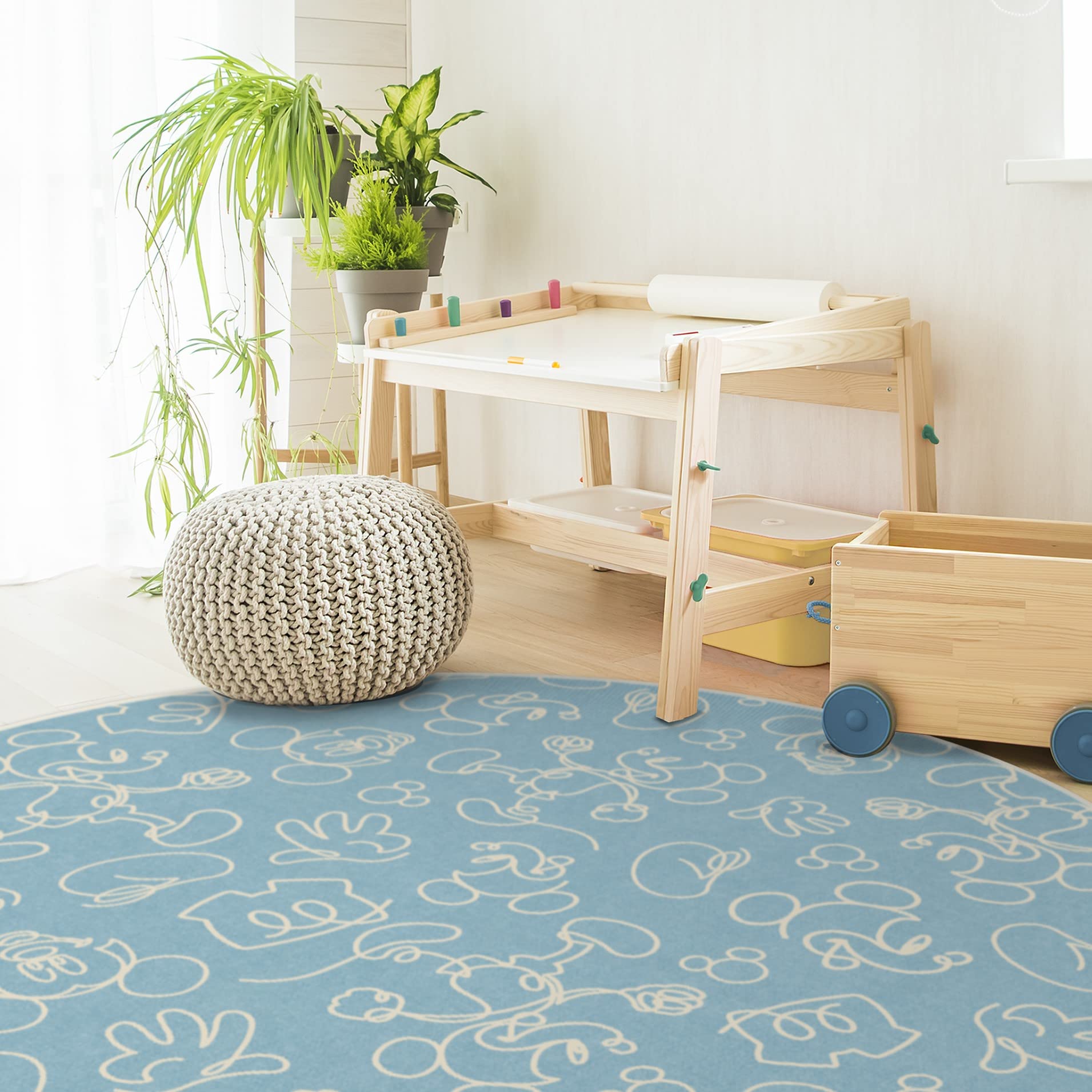RUGGABLE Disney Classic Minnie Mouse Washable Rug - Perfect Area Rug for Nursery Playroom Kids Room - Pet &amp; Child Friendly - Stain &amp; Water Resistant - Trellis Pink 5&