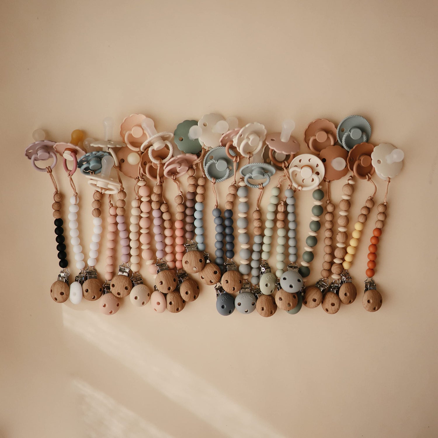 mushie 100% Silicone Baby Pacifier Clip BPA Free | Luna (Faux Wood)