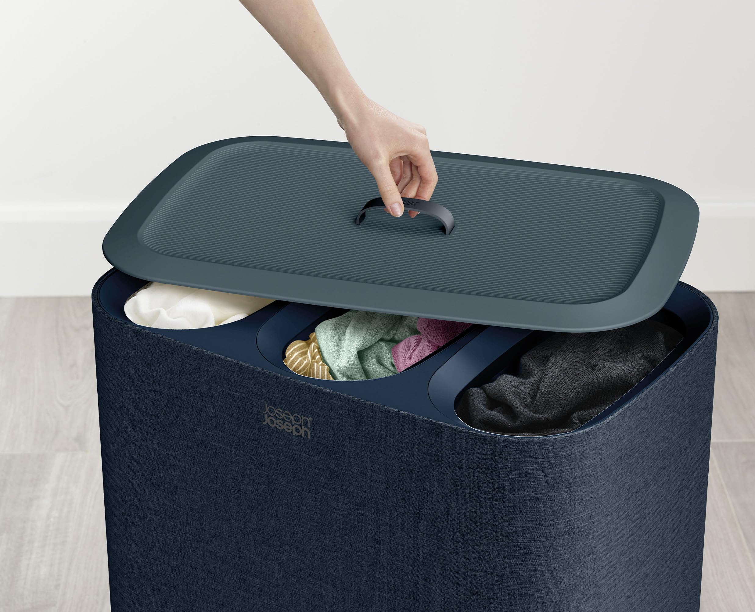 Joseph Joseph Tota - Trio 90-liter Laundry Hamper Separation Basket with lid, 3 Removable Washing Bags with Handles- Ecru
