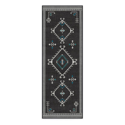 RUGGABLE Damali Runner Rug - Perfect Boho Washable Rug for Entryway Hallway Kitchen - Pet &amp; Child Friendly - Non-Toxic - Stain &amp; Water Resistant - Black &amp; White 2.5&
