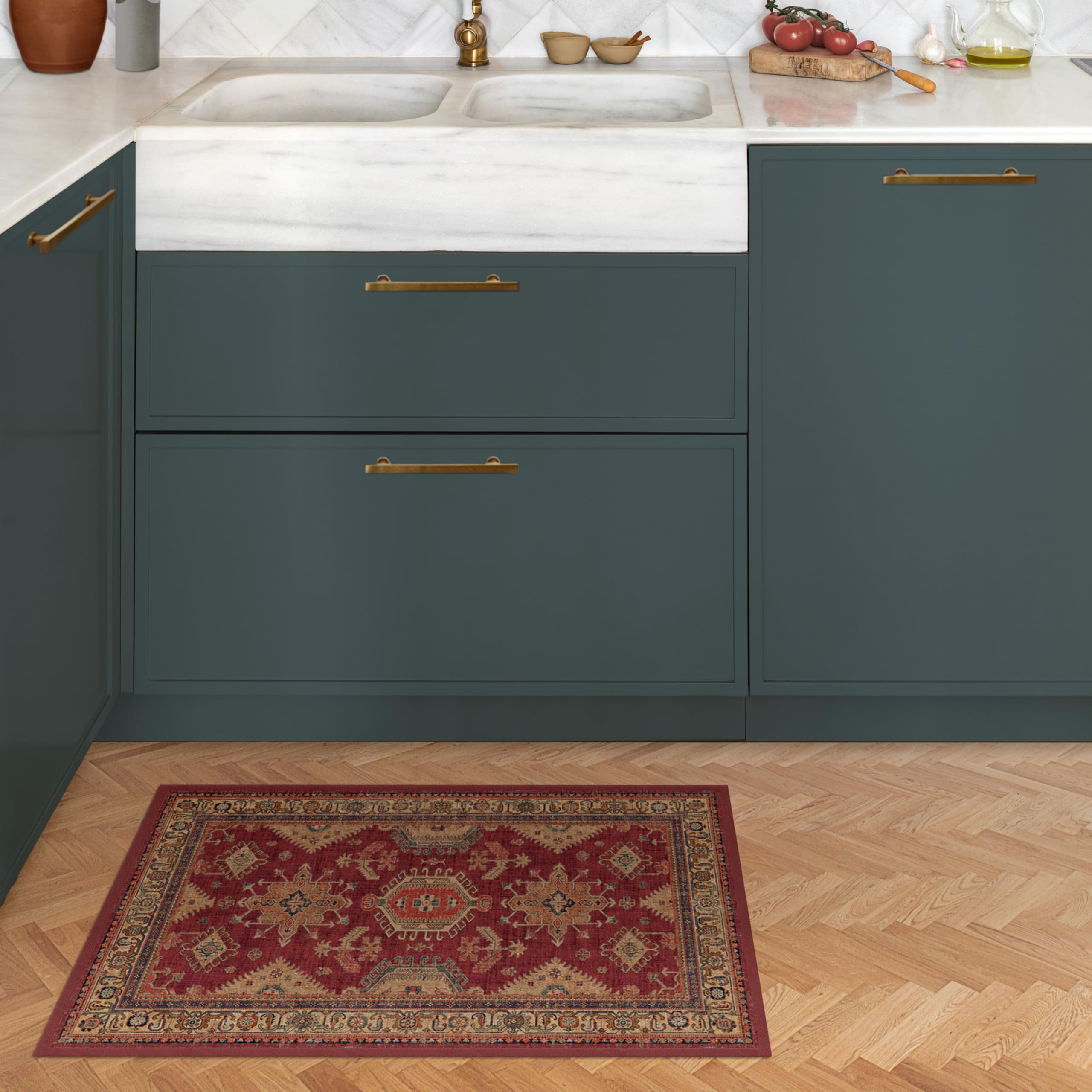 RUGGABLE – Cambria Ruby – Machine Washable Runner Rug – Pet &amp; Child Friendly – Stain &amp; Water Resistant – Non-Slip – 2.5&