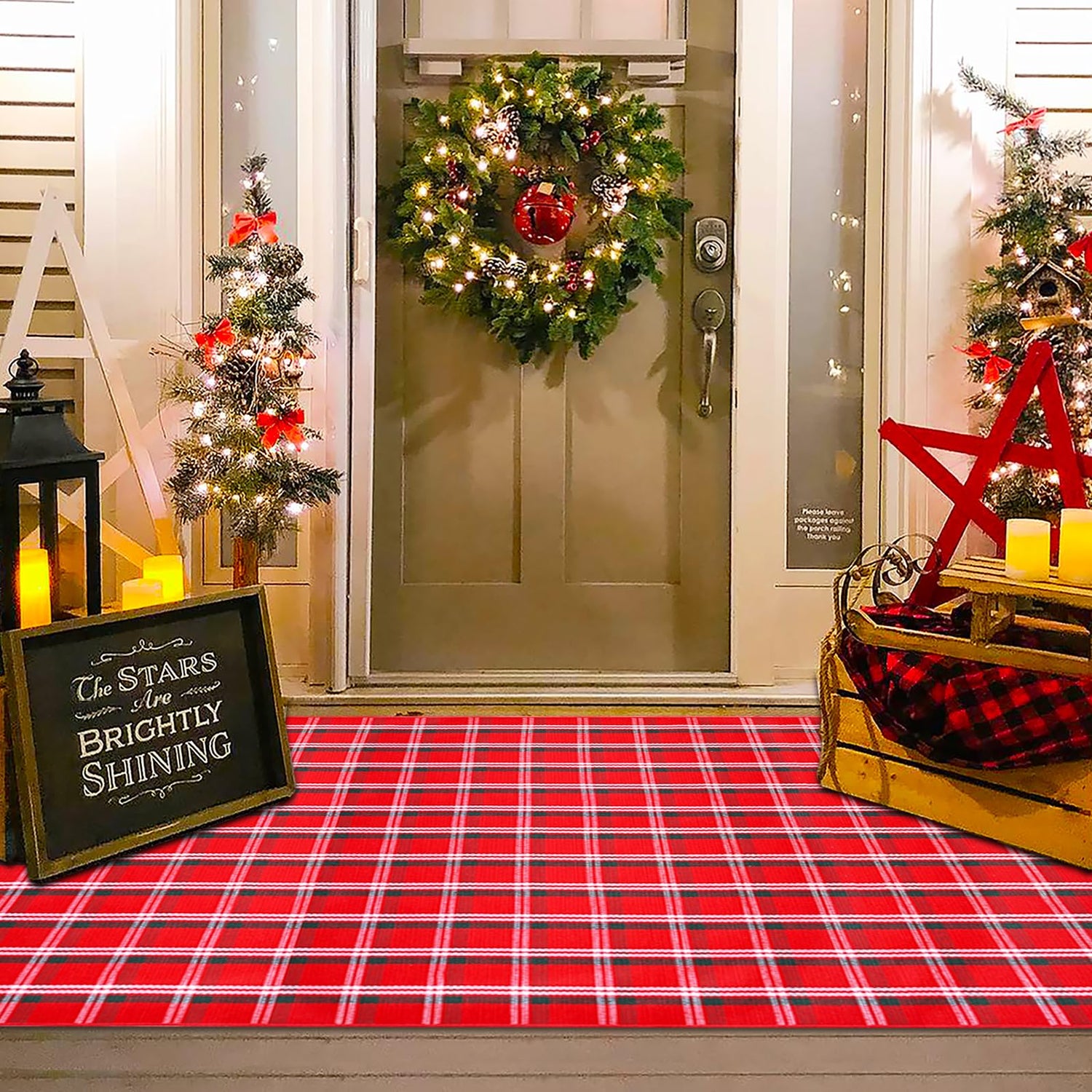 Christmas Red and White Plaid Rug - 28 x 43 Inches Outdoor Front Door Decor Mat Cotton Washable Hand-Woven Rug Christmas New Year Holiday Porch Entryway Layered Doormat