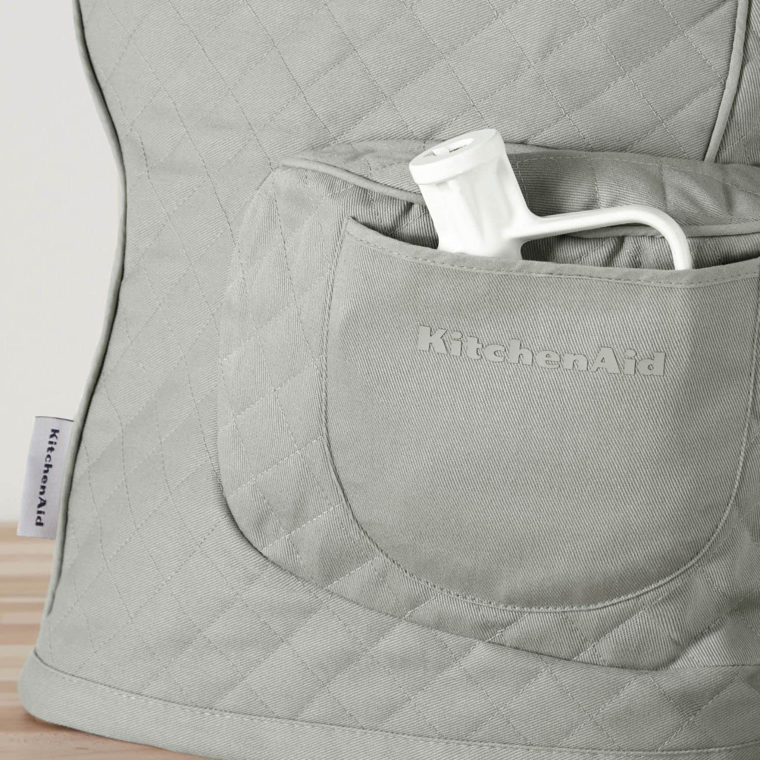 KITCHENAID Fitted Tilt-Head Solid Stand Mixer Cover with Storage Pocket, Quilted 100% Cotton, Milkshake, 14.4&quot;x18&quot;x10&quot;