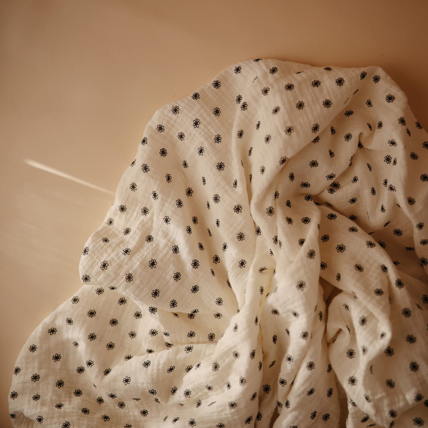 mushie Extra Soft Muslin Fitted Crib Sheet | 192 Thread Count | 28&quot;x 52&quot; (Fog)