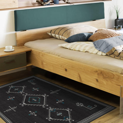 RUGGABLE Damali Runner Rug - Perfect Boho Washable Rug for Entryway Hallway Kitchen - Pet &amp; Child Friendly - Non-Toxic - Stain &amp; Water Resistant - Black &amp; White 2.5&