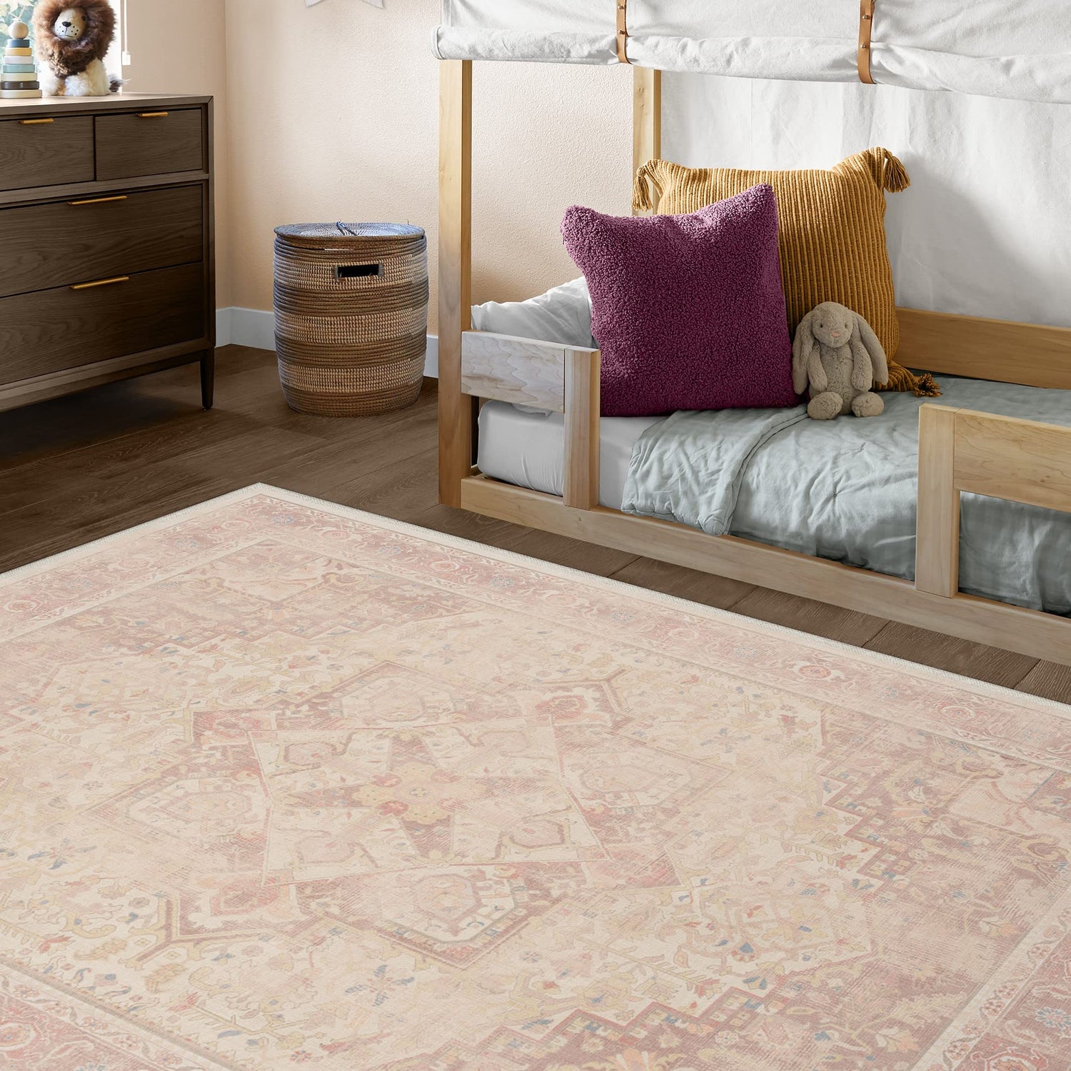 RUGGABLE Kamran Washable Rug - Perfect Vintage Area Rug for Living Room Bedroom Kitchen - Pet &amp; Child Friendly - Stain &amp; Water Resistant - Hazel 5&