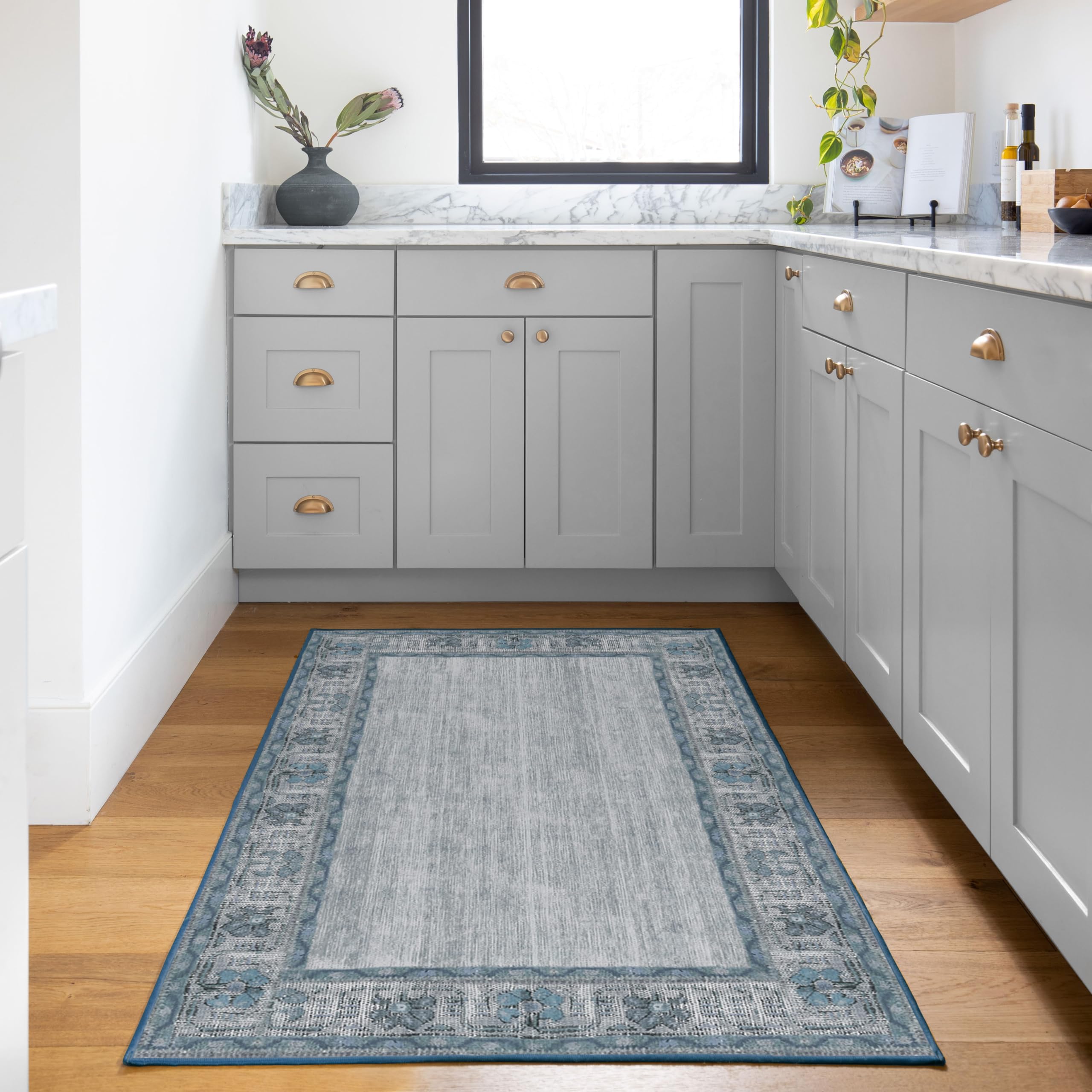 RUGGABLE Zinnia Runner Rug - Perfect Boho Washable Rug for Entryway Hallway Kitchen - Pet &amp; Child Friendly - Stain &amp; Water Resistant - Grey 2.5&