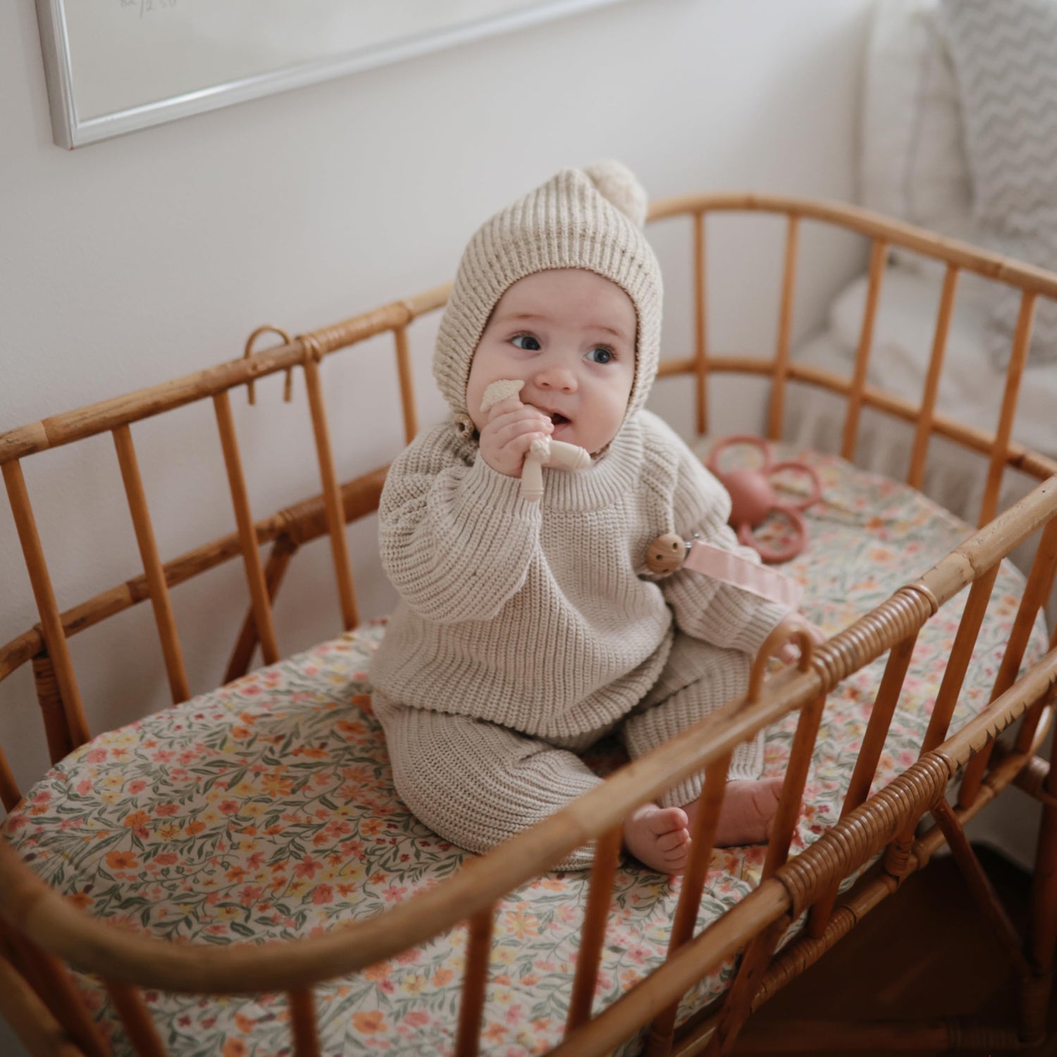 mushie Extra Soft Muslin Fitted Crib Sheet | 192 Thread Count | 28&quot;x 52&quot; (Fog)
