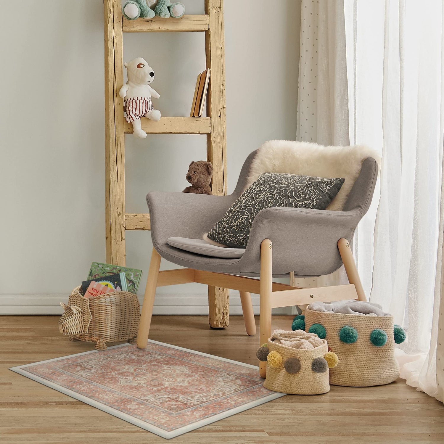 RUGGABLE Kamran Washable Rug - Perfect Vintage Area Rug for Living Room Bedroom Kitchen - Pet &amp; Child Friendly - Stain &amp; Water Resistant - Hazel 5&