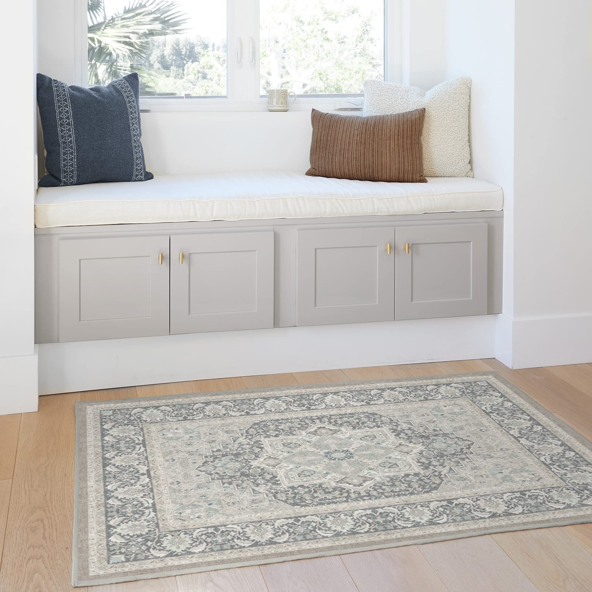 RUGGABLE Hendesi Heriz Washable Rug - Perfect Antique Vintage Area Rug for Living Room Bedroom Kitchen - Pet &amp; Child Friendly - Stain &amp; Water Resistant, Non-Slip - Abalone 2&